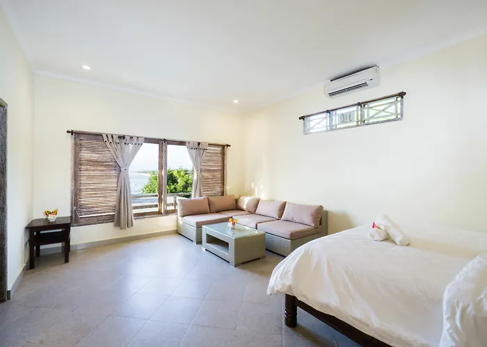Ware Ware Surf Nusa Lembongan (Bali)