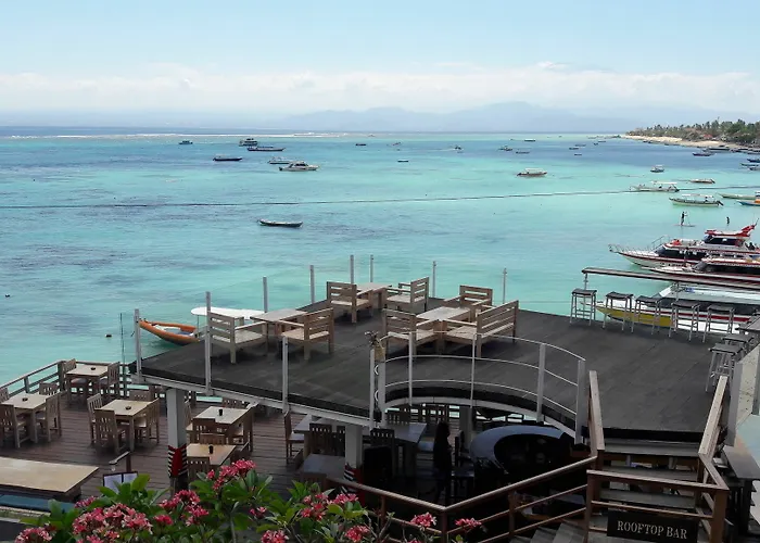 Ware Ware Surf Nusa Lembongan (Bali)